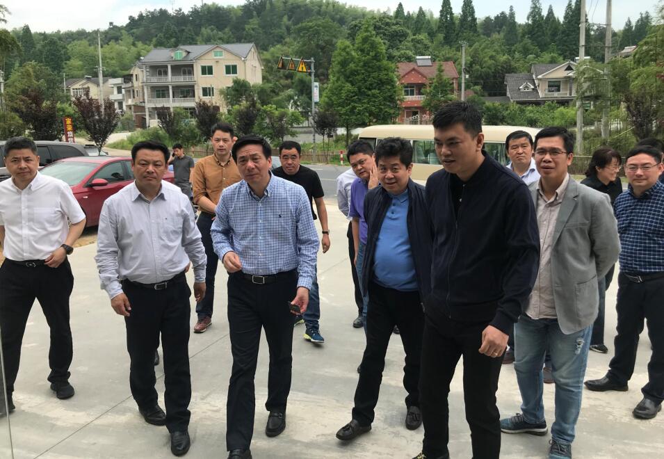 1526258128534866RBkI.jpg 1.jpg